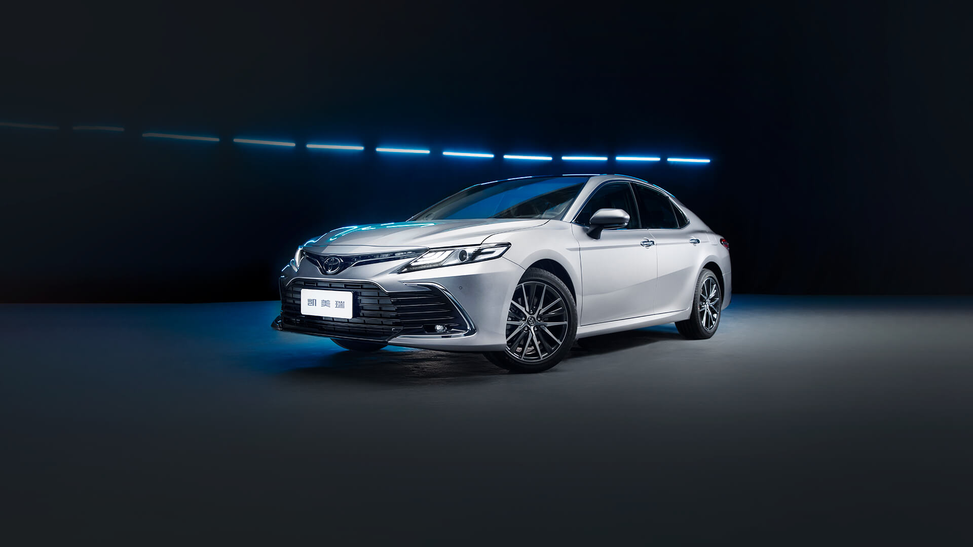 Toyota Camry SE - 5